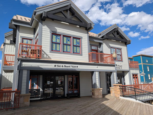 Front of Town Lift Ski & Snowboard Rentals on Main Street in Park City, Utah